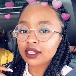 Meet your Posher, Erma